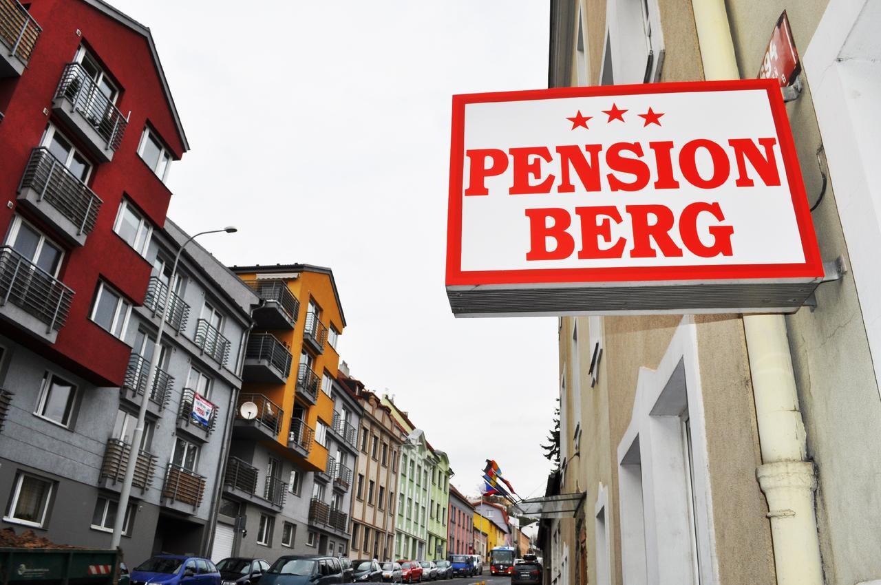 Pension Berg Praga Zewnętrze zdjęcie