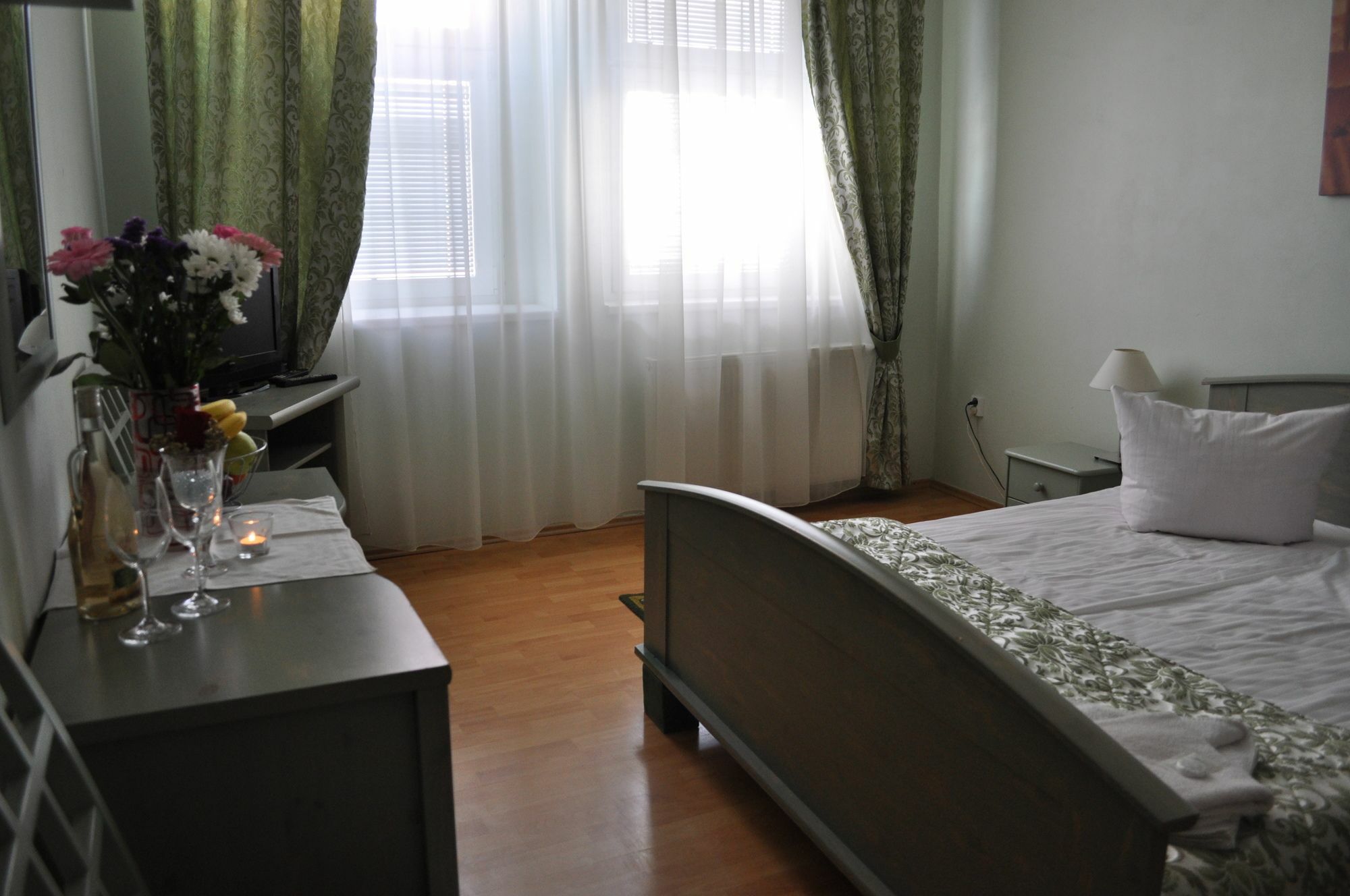 Pension Berg Praga Zewnętrze zdjęcie